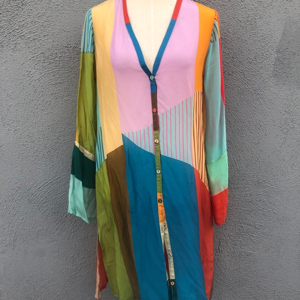 Johnny Was 100% rayon button down tunic size S